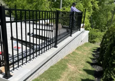 Dependable Fence Contractor 12